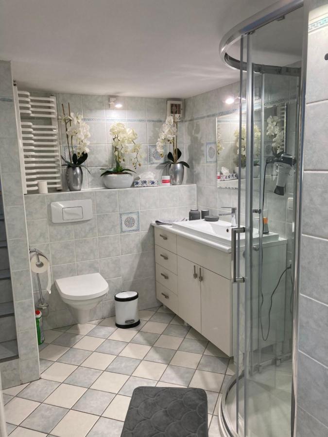 Apartament Mlociny Varsóvia Exterior foto