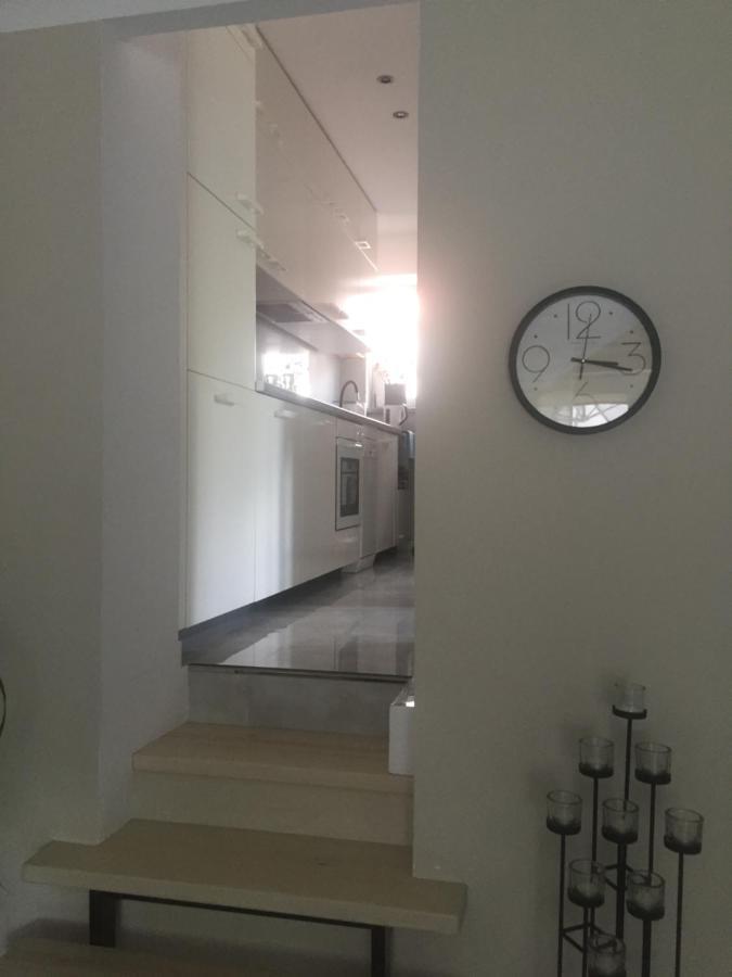 Apartament Mlociny Varsóvia Exterior foto